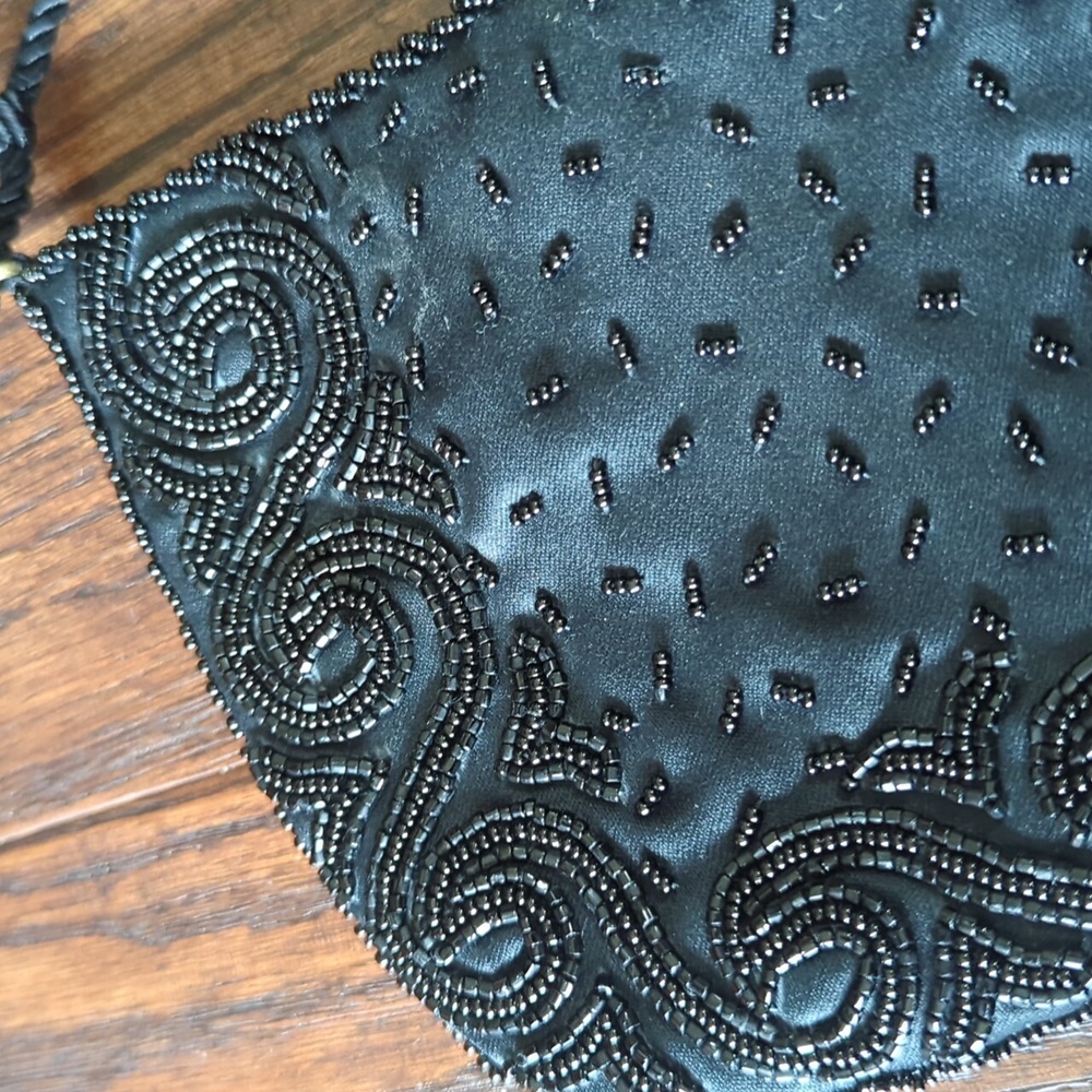 Vintage Formal Black Satin Hand Beaded Mini Purse Made in Hong Kong by Wolberg - Picture 2 of 15
